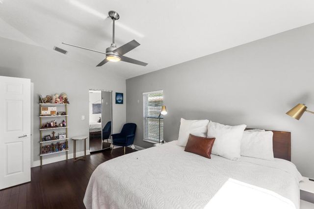 3037 SE Iris Street, Stuart, FL 34997