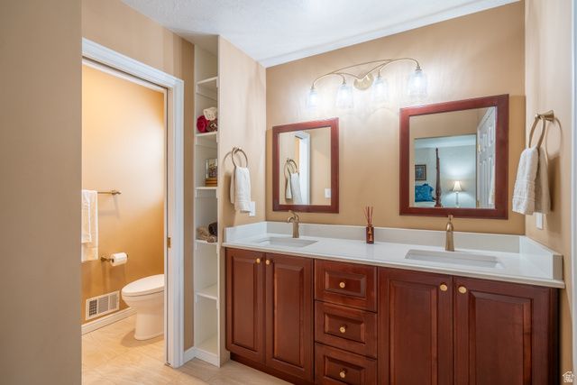 6062 S FONTAINE BLEU DR, Salt Lake City, UT 84121