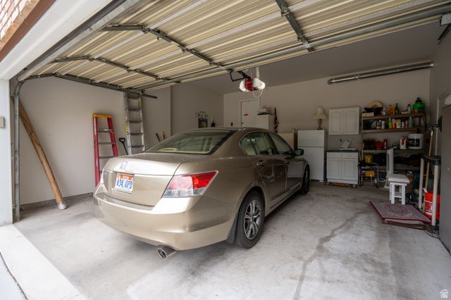 6062 S FONTAINE BLEU DR, Salt Lake City, UT 84121