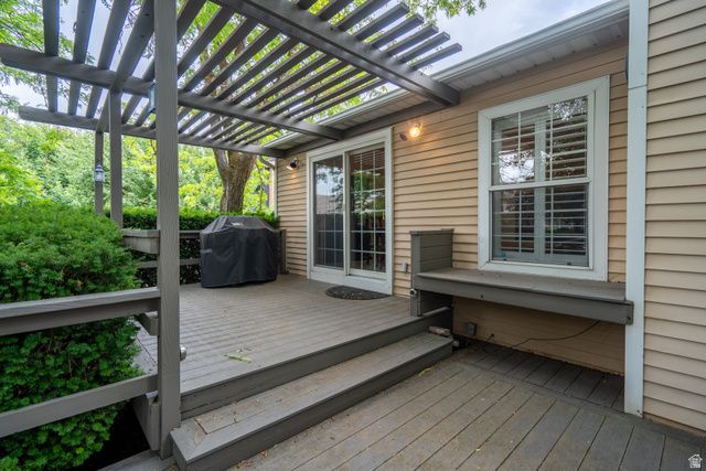 6062 S FONTAINE BLEU DR, Salt Lake City, UT 84121