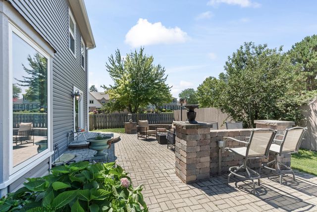 3780 Anjou Lane, Hoffman Estates, IL 60192
