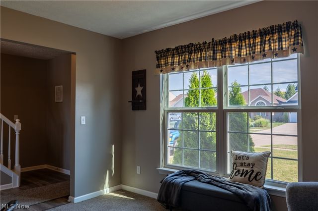 38210 Kingston Drive, North Ridgeville, OH 44039