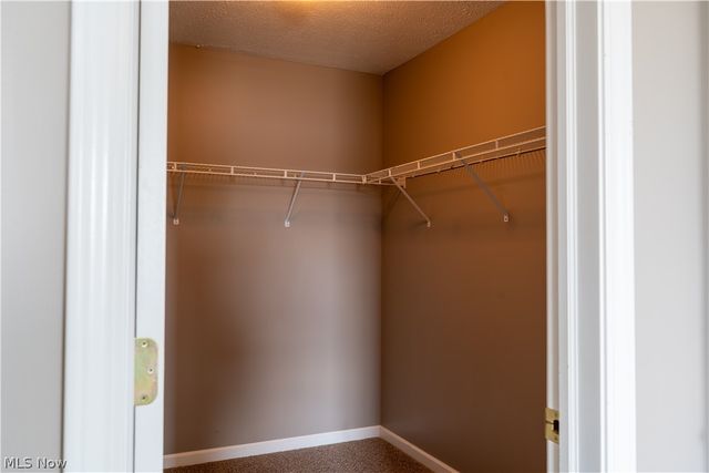 38210 Kingston Drive, North Ridgeville, OH 44039