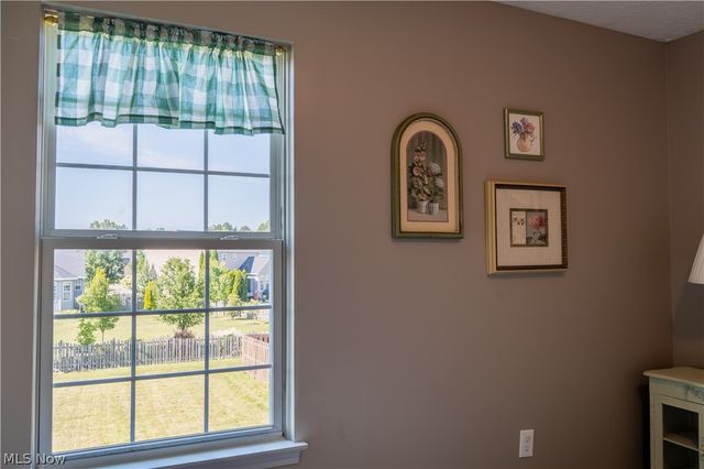38210 Kingston Drive, North Ridgeville, OH 44039