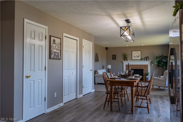 38210 Kingston Drive, North Ridgeville, OH 44039