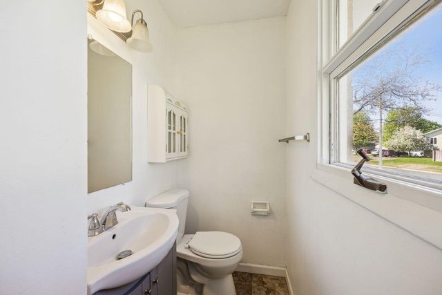 8040 Xenia Avenue N, Brooklyn Park, MN 55443