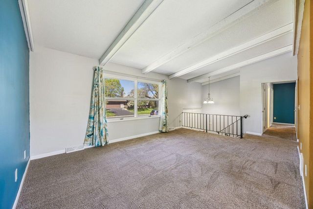 8040 Xenia Avenue N, Brooklyn Park, MN 55443