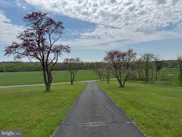 15004 BURNT MILL ROAD, Shippensburg, PA 17257