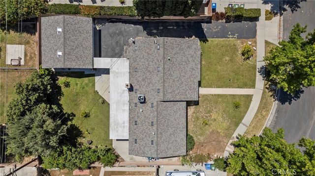 20110 Kinzie, Chatsworth, CA 91311