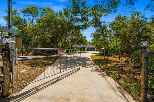 135 LINDA SUE DRIVE, Lake Helen, FL 32744