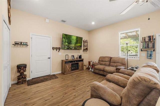 135 LINDA SUE DRIVE, Lake Helen, FL 32744