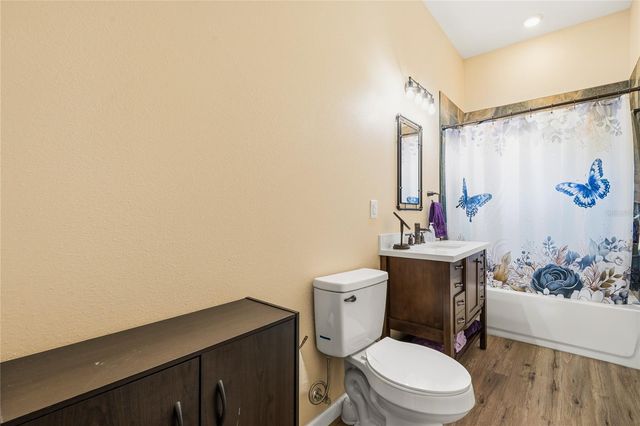 135 LINDA SUE DRIVE, Lake Helen, FL 32744