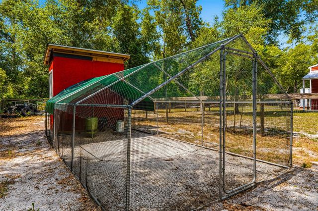 135 LINDA SUE DRIVE, Lake Helen, FL 32744