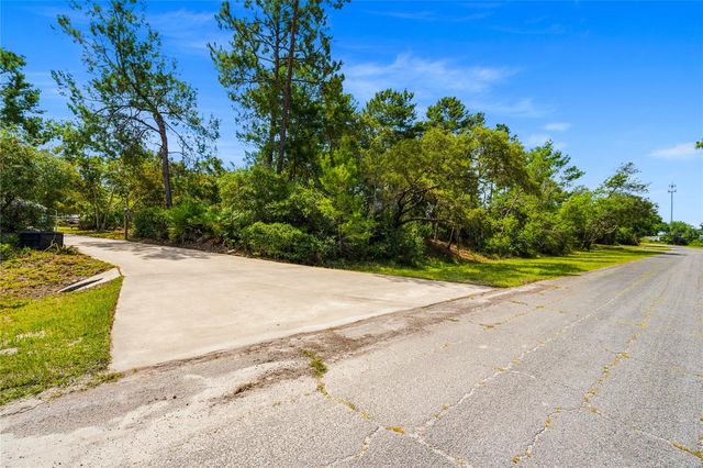 135 LINDA SUE DRIVE, Lake Helen, FL 32744