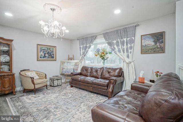 1316 MORGAN RD, Williamstown, NJ 08094