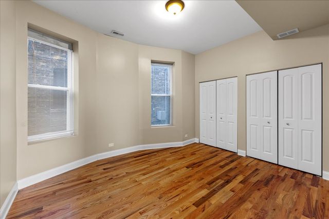 3927 N Clarendon Avenue 1R, Chicago, IL 60613