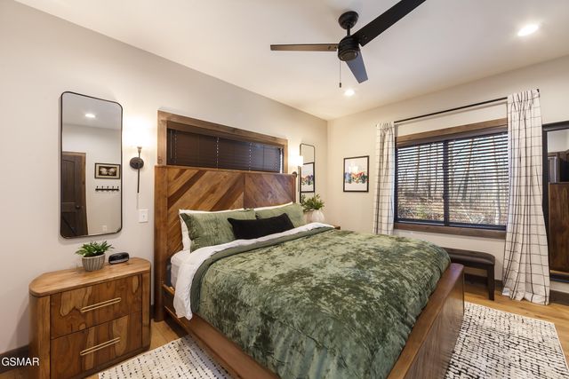 2317 Grey Fox Run, Sevierville, TN 37862