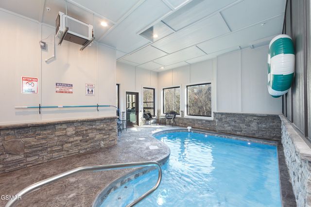 2317 Grey Fox Run, Sevierville, TN 37862