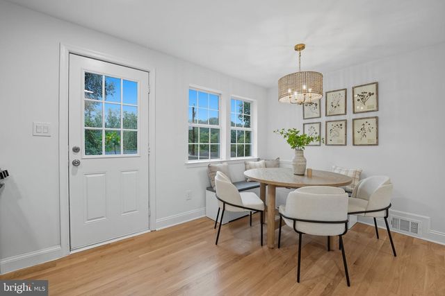 2825 WINCHESTER WAY, Falls Church, VA 22042