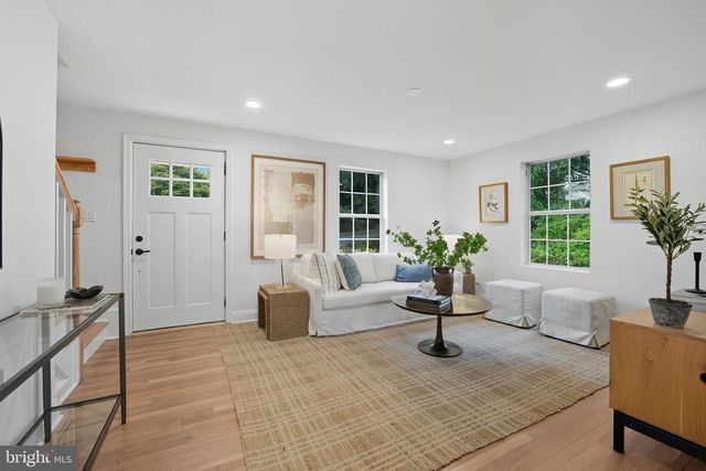 2825 WINCHESTER WAY, Falls Church, VA 22042
