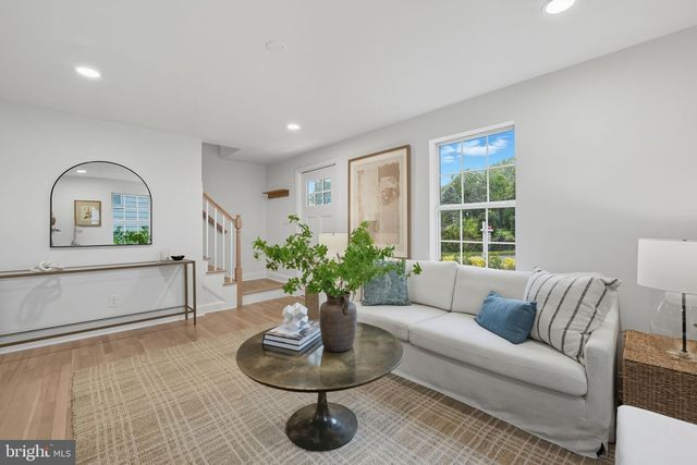 2825 WINCHESTER WAY, Falls Church, VA 22042