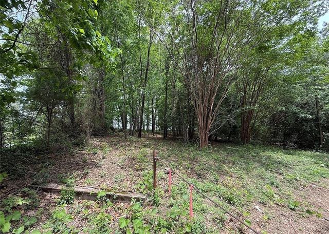 5166 Dallas Acworth Highway, Dallas, GA 30132