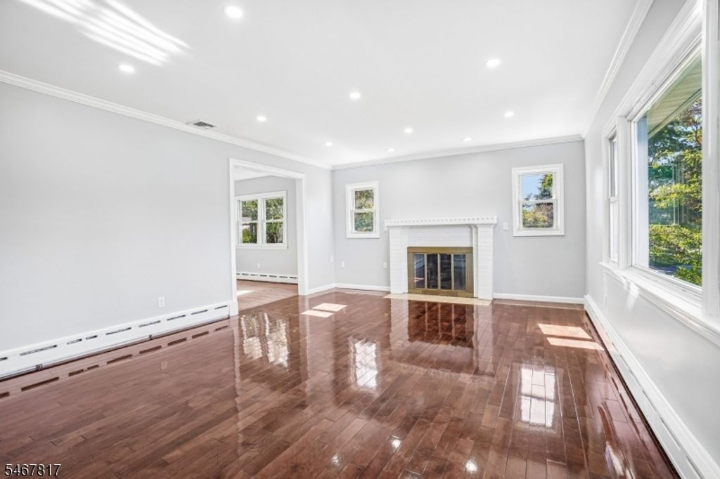 2907 Norwood Ave, South Plainfield Boro, NJ 07080 — photo 3