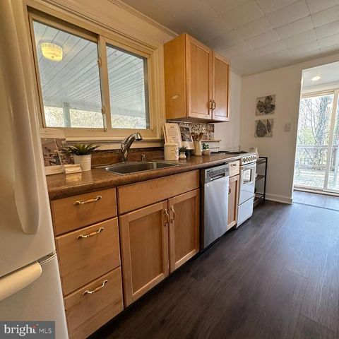 572 BIFROST WAY, Linden, VA 22642