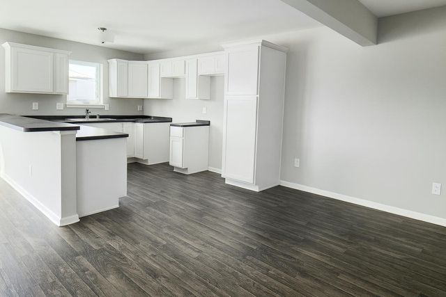 1450 Lake Street, Hobart, IN 46342