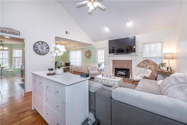 201 N Woods Way, Jasper, GA 30143