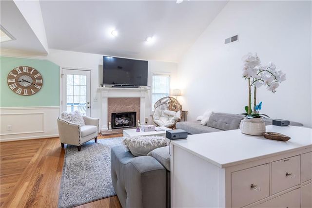 201 N Woods Way, Jasper, GA 30143