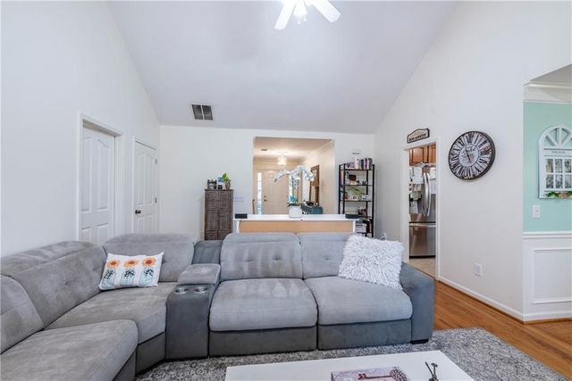 201 N Woods Way, Jasper, GA 30143