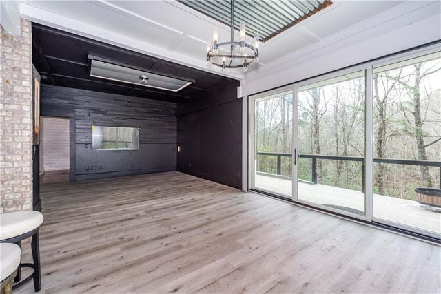 201 N Woods Way, Jasper, GA 30143