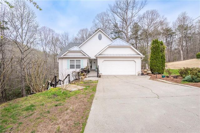 201 N Woods Way, Jasper, GA 30143