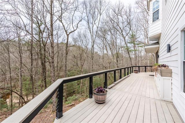 201 N Woods Way, Jasper, GA 30143