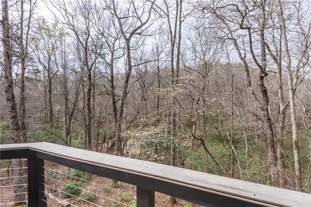 201 N Woods Way, Jasper, GA 30143