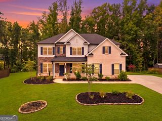 462 Sylvie Drive, Mcdonough, GA 30252