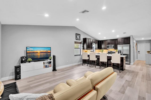 23120 Barwood Park Lane B, Boca Raton, FL 33433