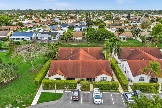 23120 Barwood Park Lane B, Boca Raton, FL 33433