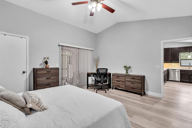 23120 Barwood Park Lane B, Boca Raton, FL 33433