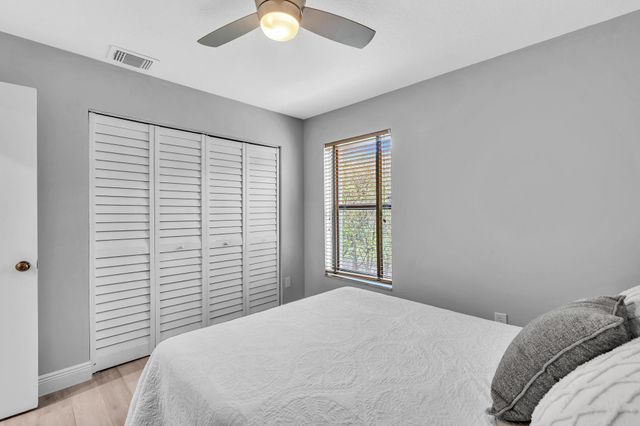 23120 Barwood Park Lane B, Boca Raton, FL 33433