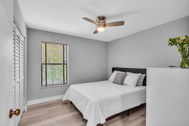 23120 Barwood Park Lane B, Boca Raton, FL 33433