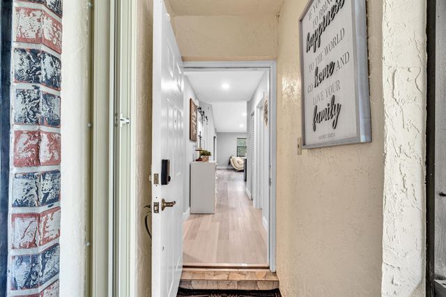 23120 Barwood Park Lane B, Boca Raton, FL 33433