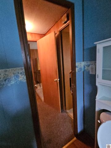 215 Fisher Rd, Paducah, KY 42001