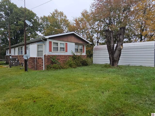 215 Fisher Rd, Paducah, KY 42001