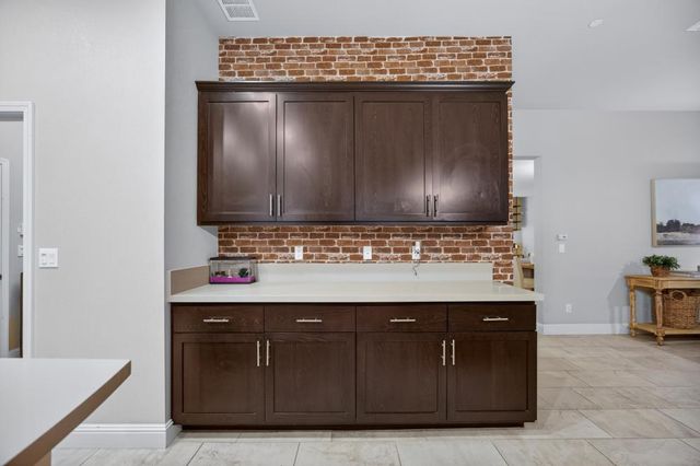 781 Aparicio Way, Galt, CA 95632