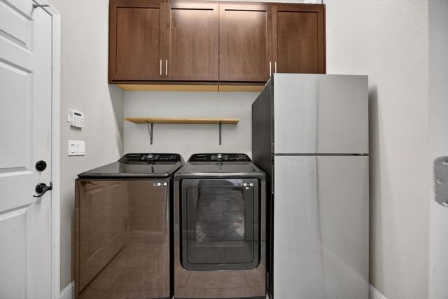 781 Aparicio Way, Galt, CA 95632