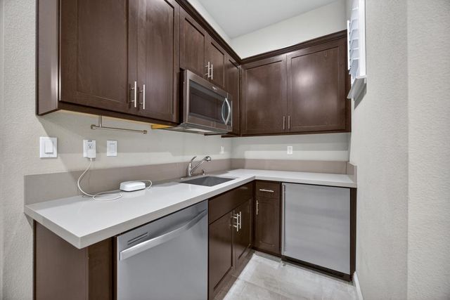 781 Aparicio Way, Galt, CA 95632