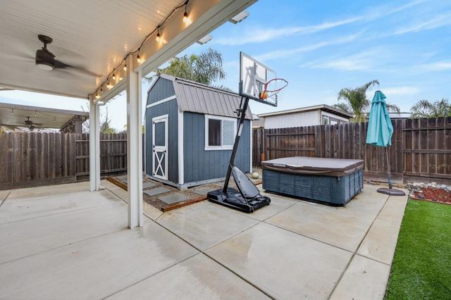 781 Aparicio Way, Galt, CA 95632