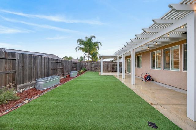 781 Aparicio Way, Galt, CA 95632